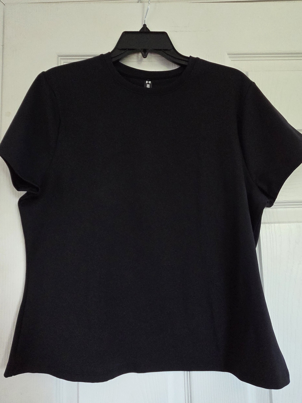 Under Armour Fitted Black Workout Tee Plus Size